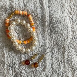 New fall bundle! Two Bracelets and earrings.
